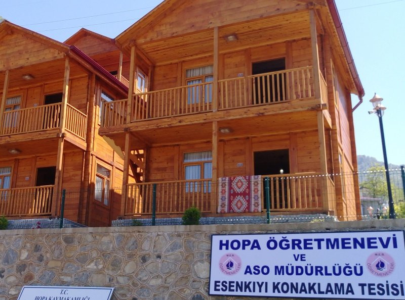 Esenkiyi Ogretmen Evi