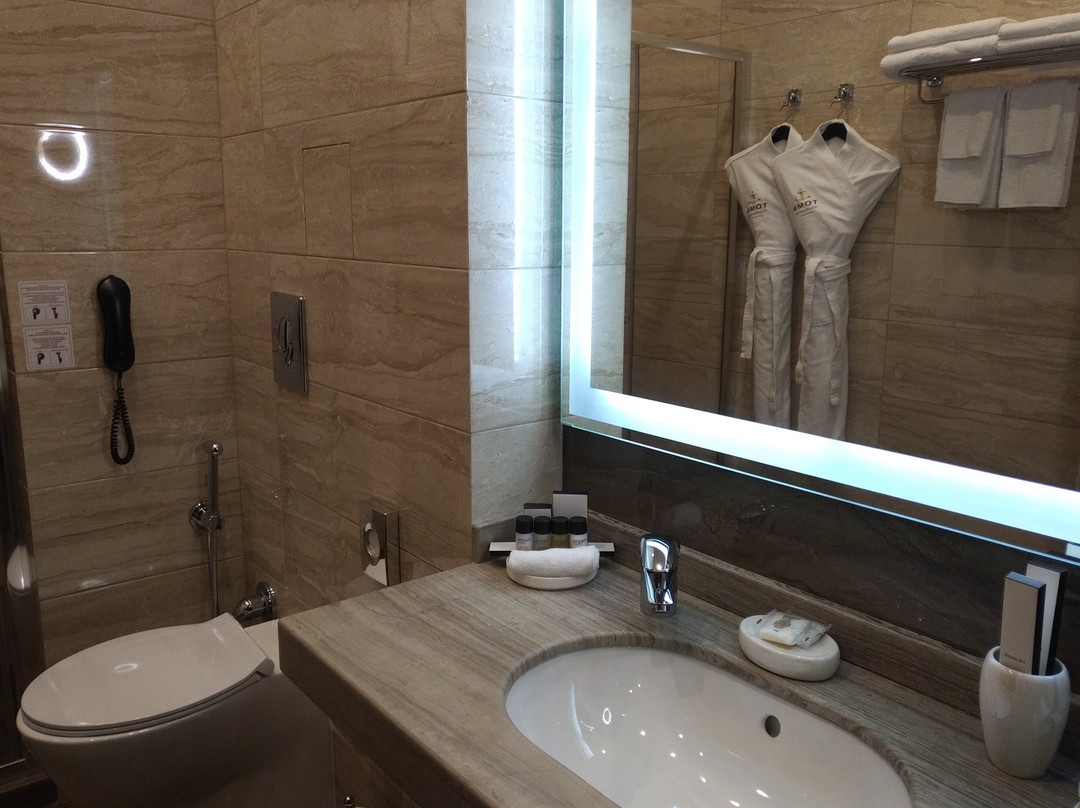 Tom River Plaza主图