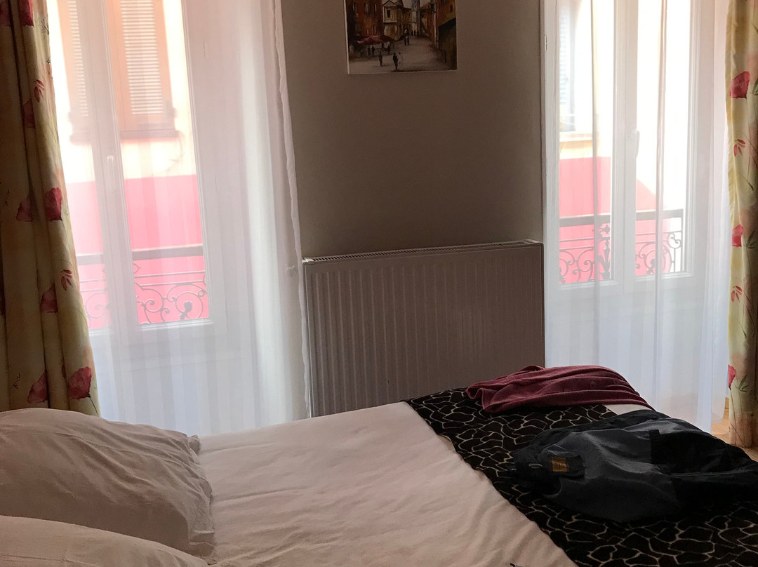 Le Grand Hotel Barcelonnette主图