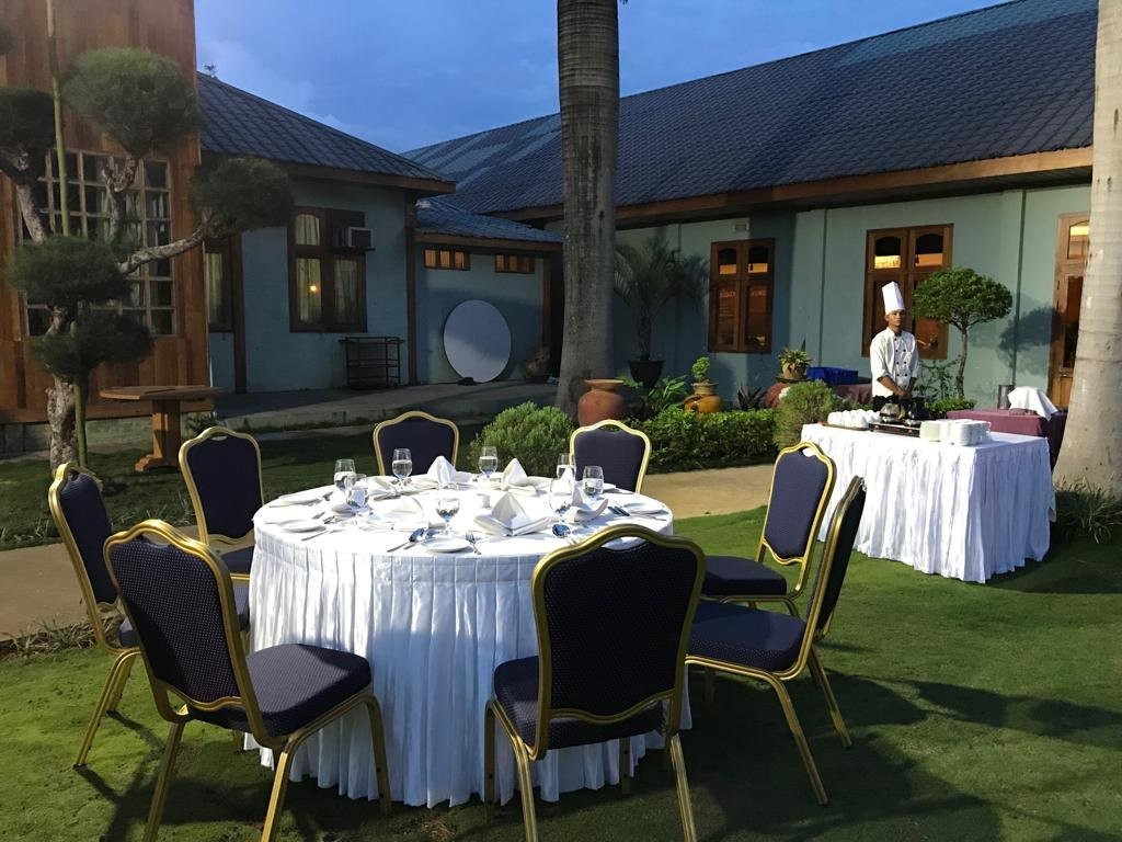 Aye Thar Yar Golf Resort主图