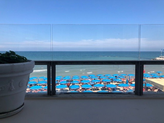 史波特帝国酒店主图