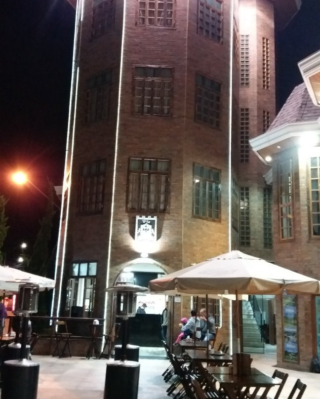 Armazem Di Vino - Empório Gourmet-圣安东尼奥杜皮尼亚尔必去景点