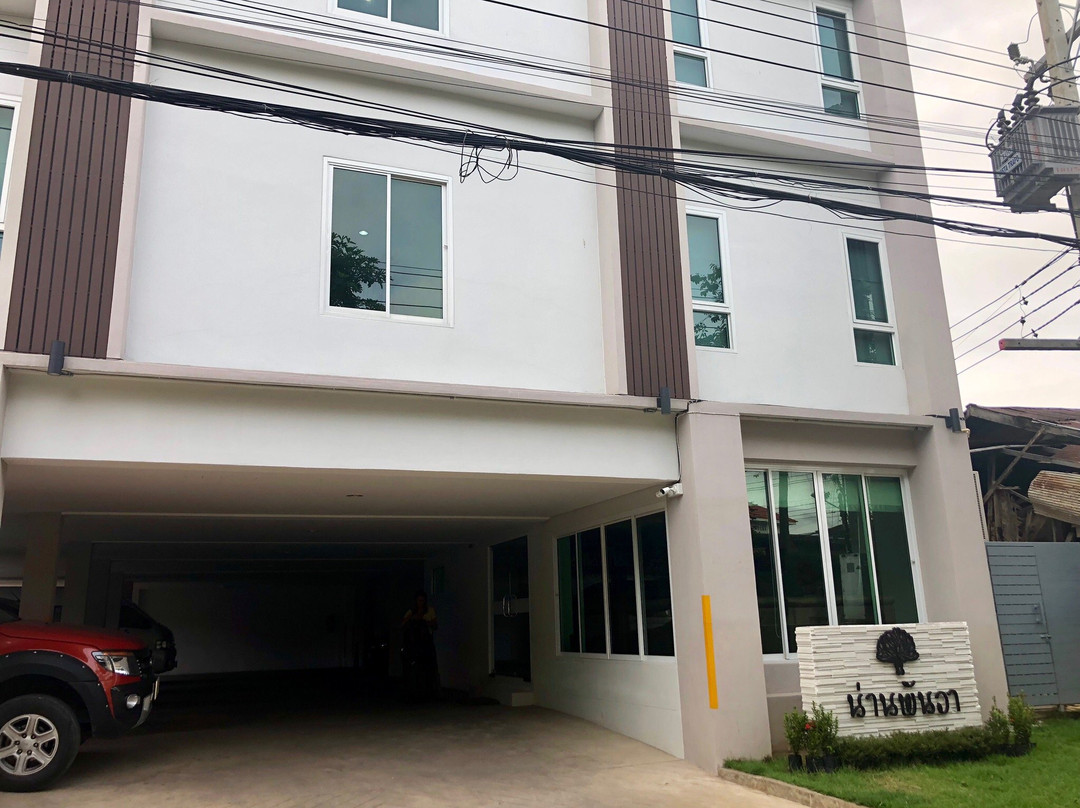 南攀瓦酒店主图