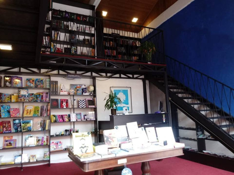 Livraria da Barca-Antonina必去景点