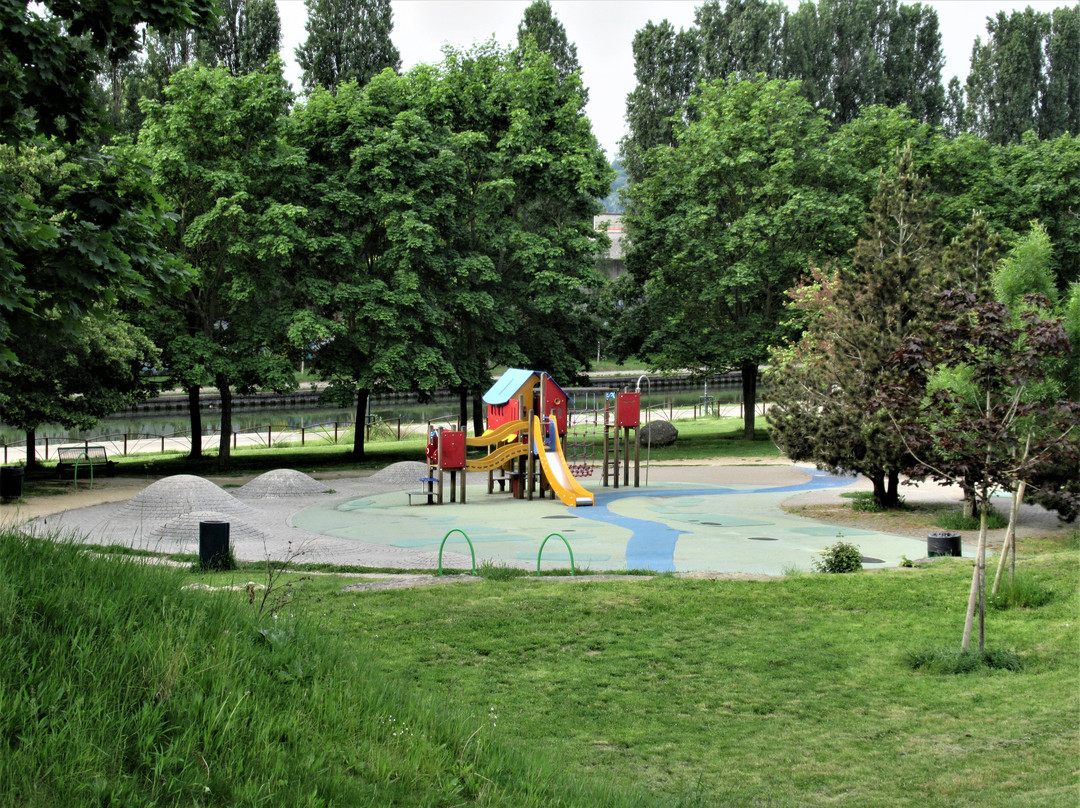 Parc départemental de la bergère-博比尼必去景点