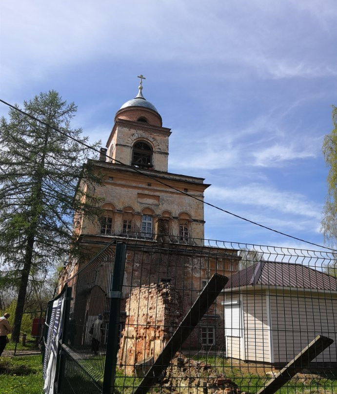 Tikhvin Holy Vvedenskiy Monastery景点图片
