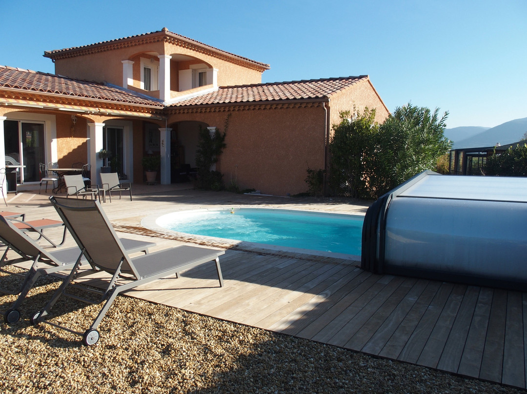 Mirabel-aux-Baronnies酒店住宿-Maisorangee