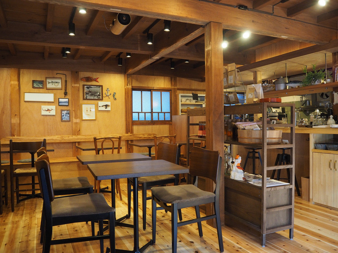 伊根町餐馆和美食-CAFE&BB guri