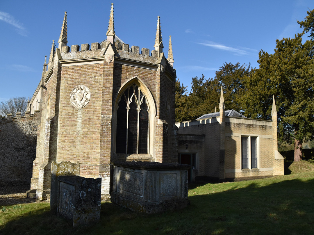 St Mary the Virgin and All Saints Church景点图片