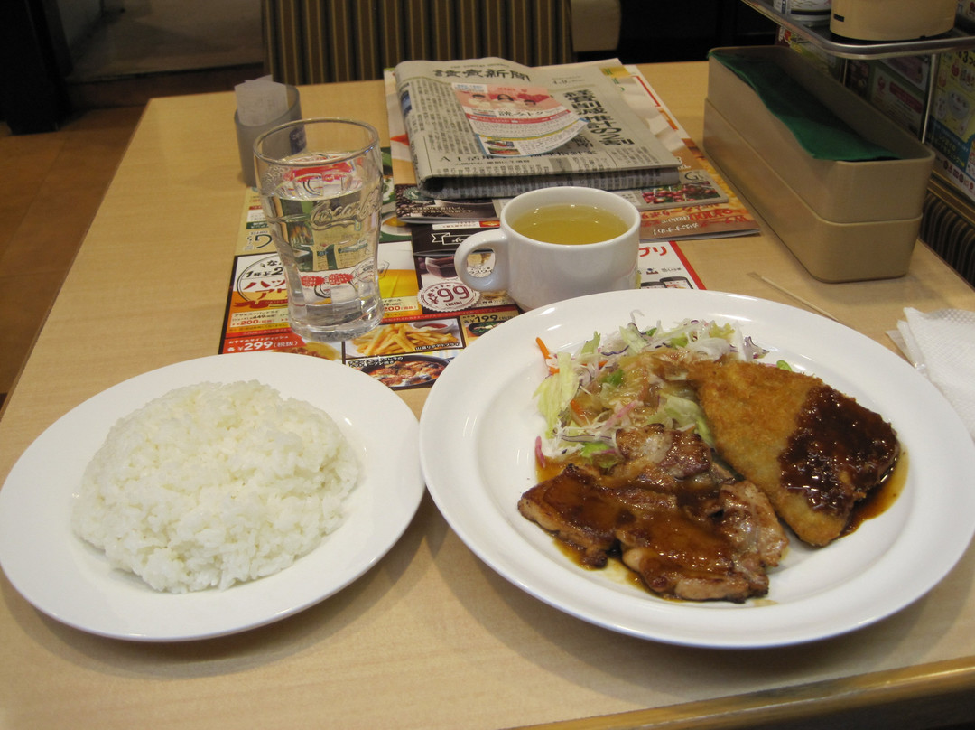 ガスト 雑色駅前店