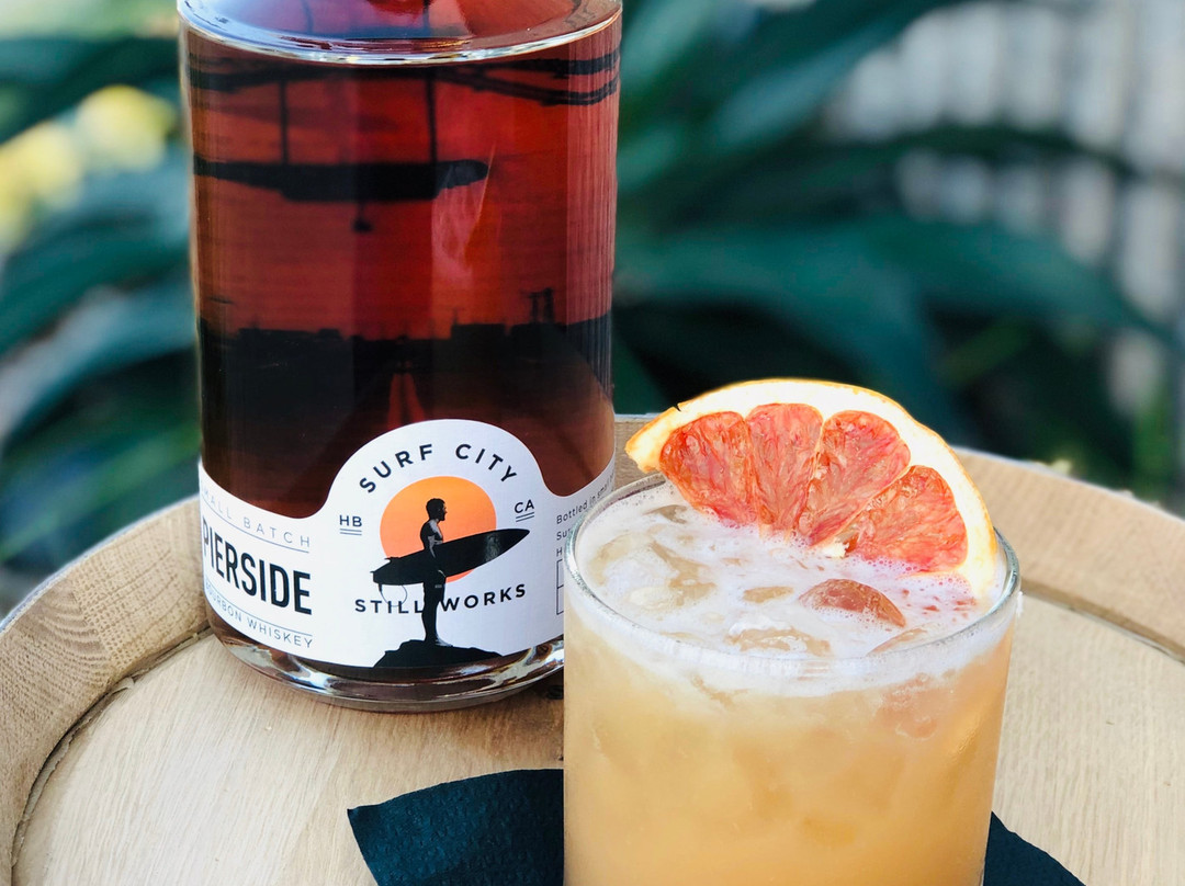 Surf City Still Works-亨廷顿海滩必去景点