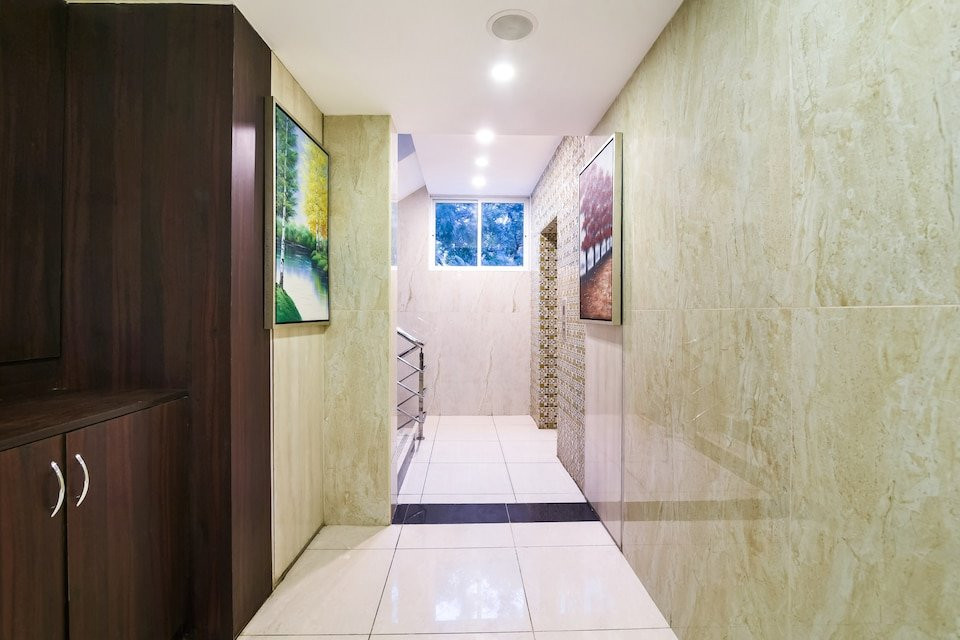 Capital O 22208 Purplepatch Arun Prasath Park主图