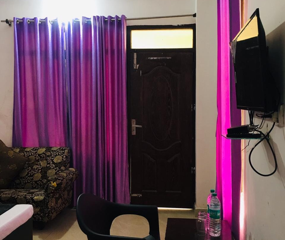 Hotel Blue Star Haldwani By Amazone Holidays主图