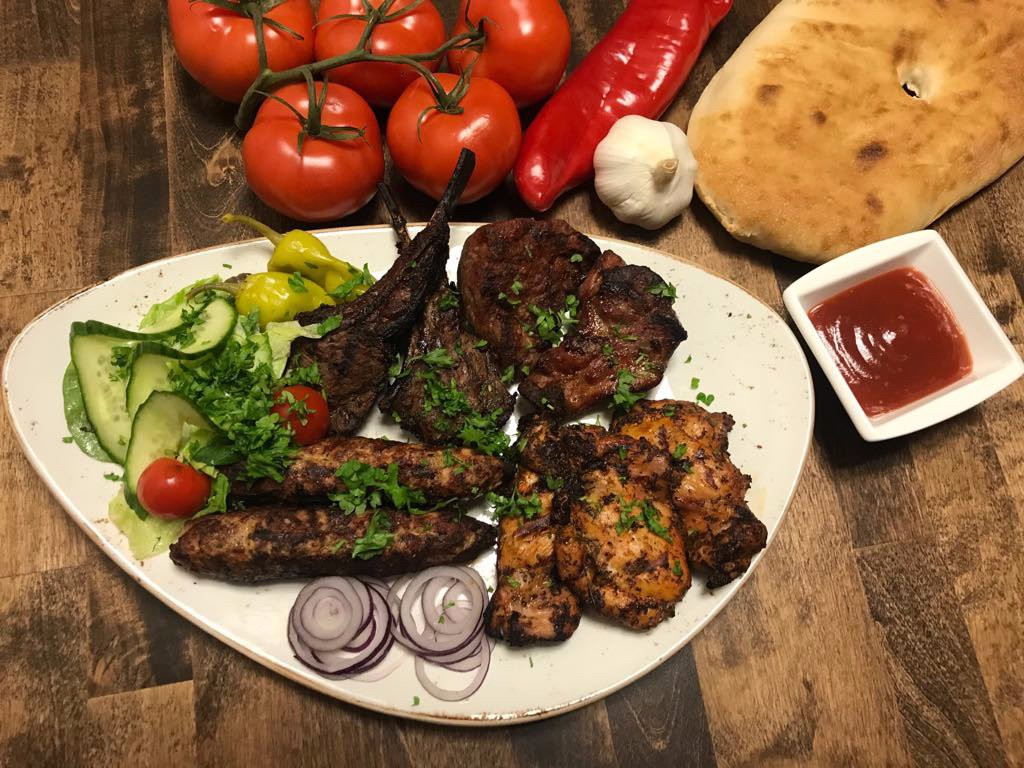 Lombi餐馆和美食-The Grill