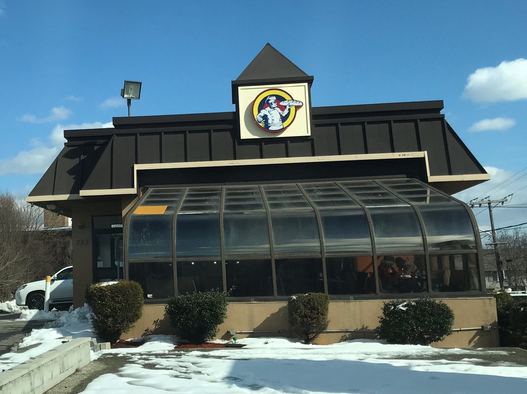 Central Falls餐馆和美食-La Sorpresa Bakery