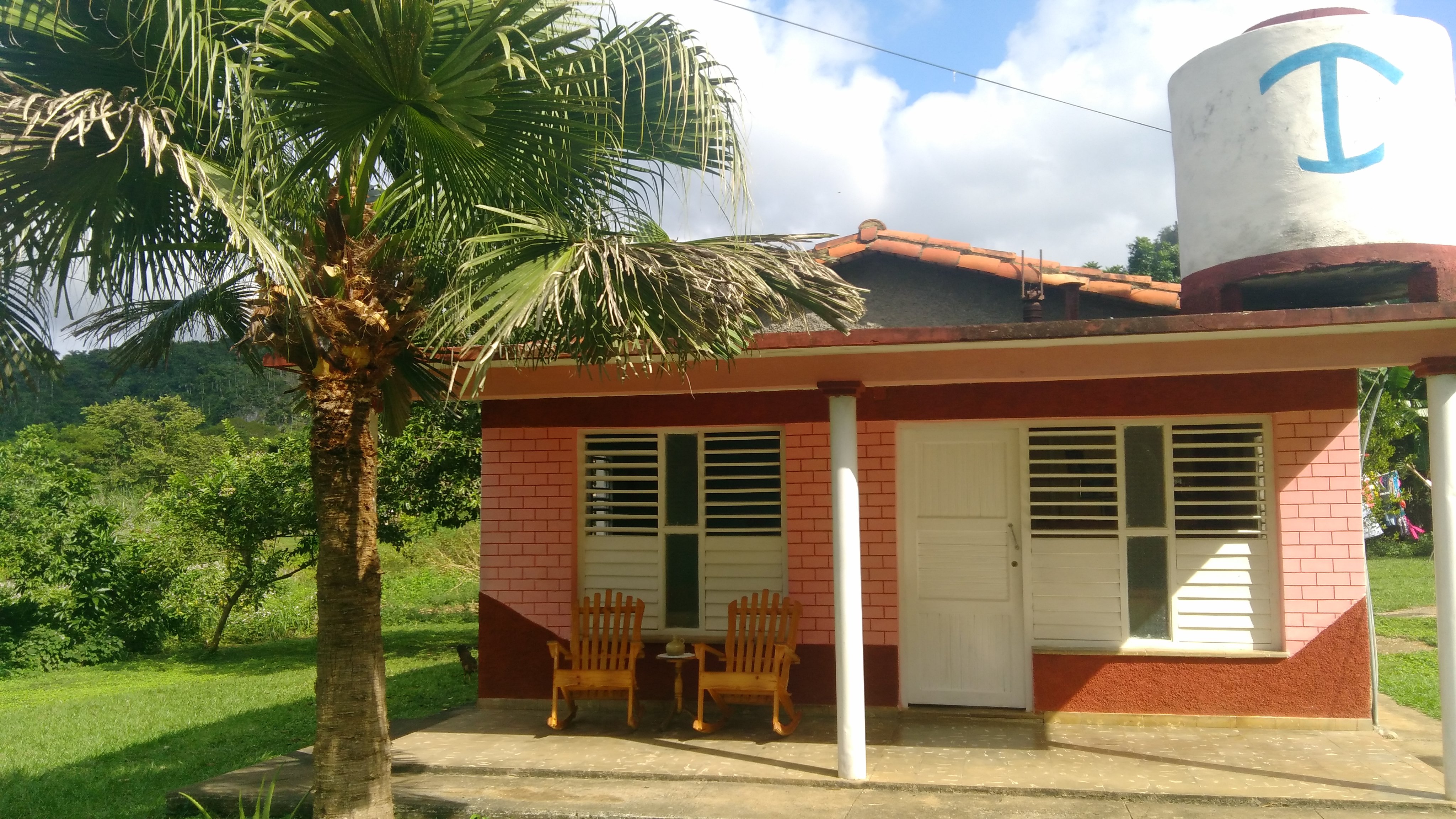 Casa Entre Montanas-官方