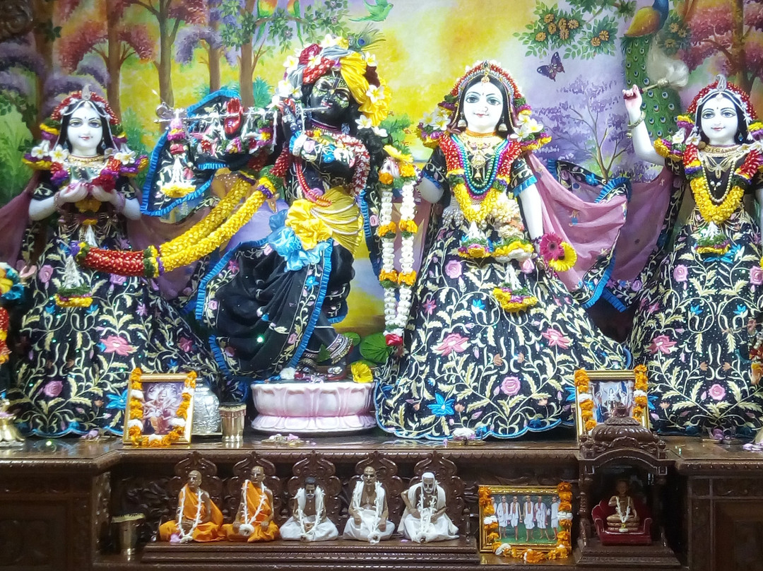 ISKCON Nashik, Sri Sri Radha Madan Gopal Temple景点图片