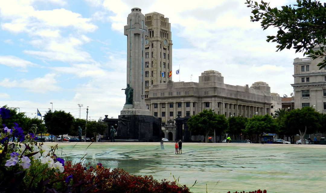 Calle del Castillo景点图片