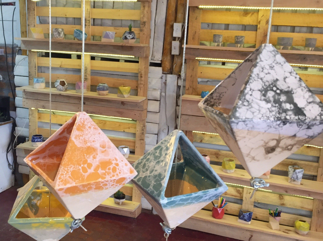 Polimetria-萨伦托必去景点