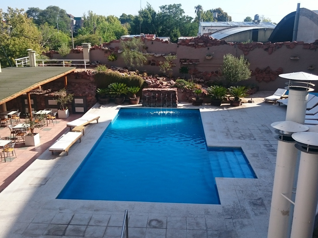 Hotel Tower Inn & Suites主图