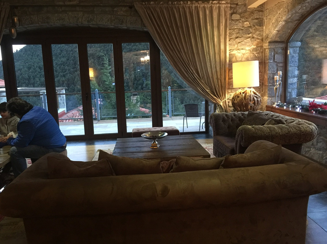 Nefeles Luxury Residences & Lounge主图