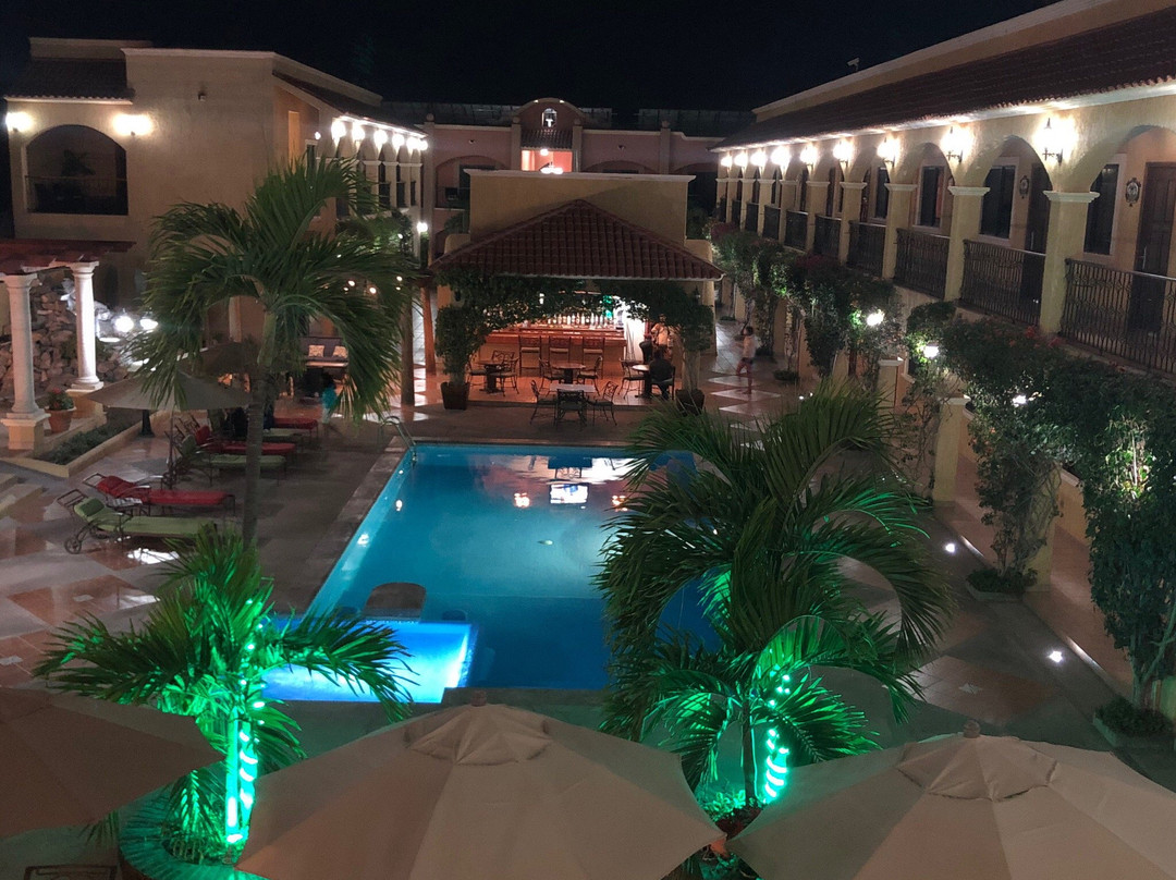 Hacienda Suites主图