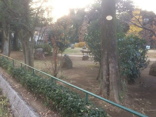 Shirokanedai Donguri Children's Park-Shirokanedai必去景点