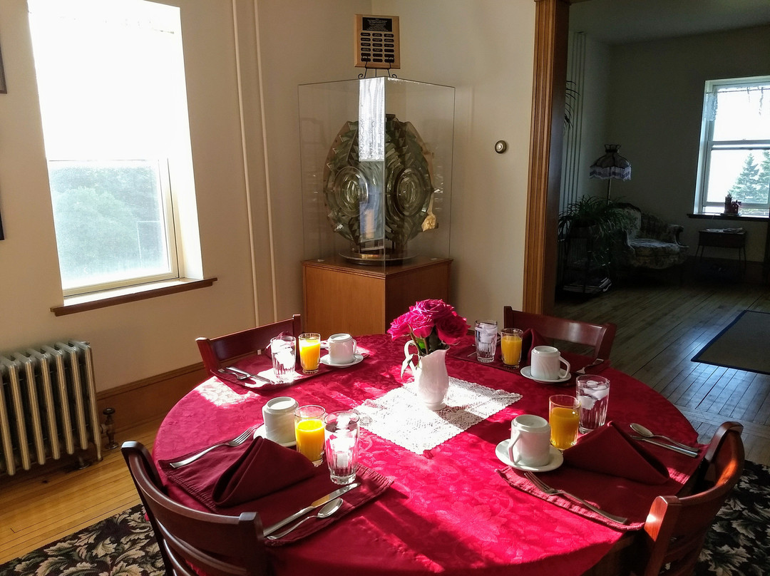 Lighthouse Bed and Breakfast主图