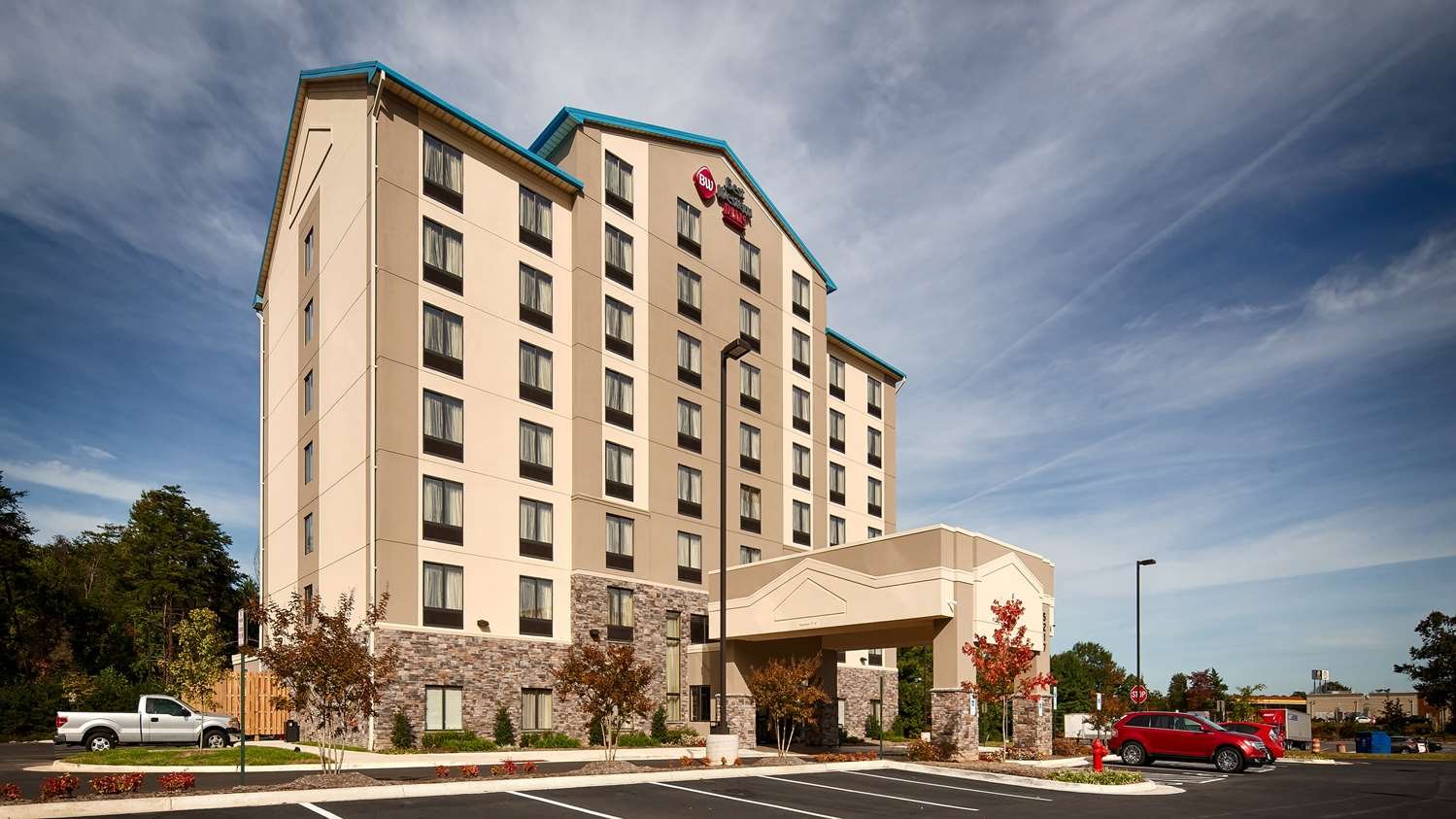 Best Western Plus Thornburg Inn & Suites-官方