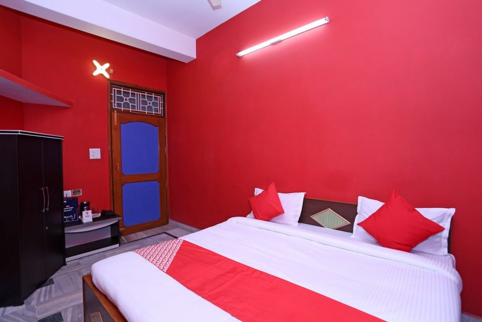 OYO 12133 Hotel Shanti主图