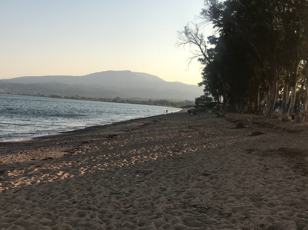 Paralia Velikas-Messini必去景点