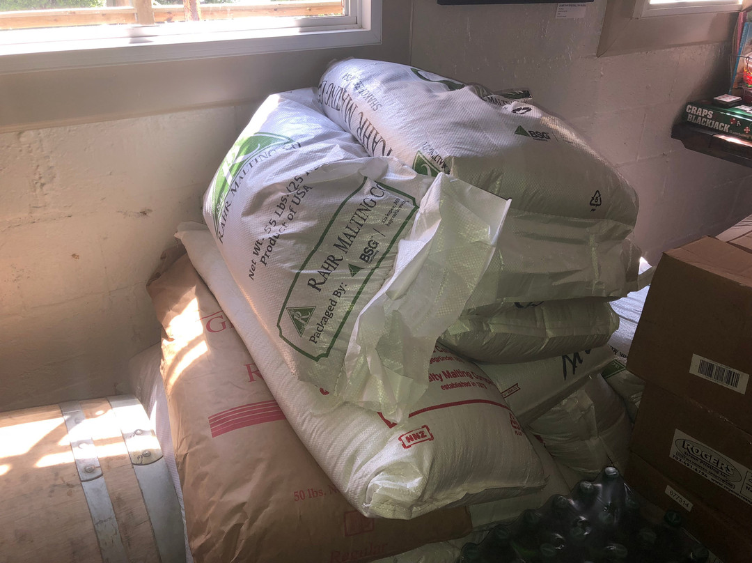 Colonial Beach Brewing-Colonial Beach必去景点