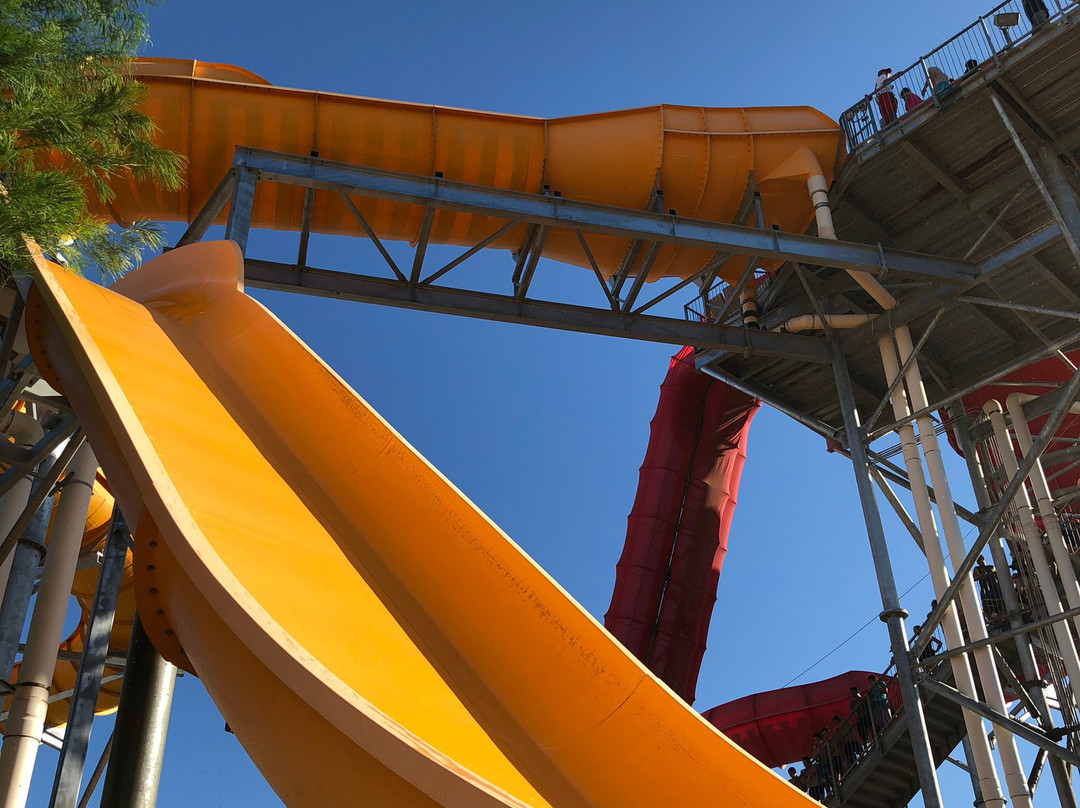 Hurricane Harbor Phoenix-格兰岱尔必去景点