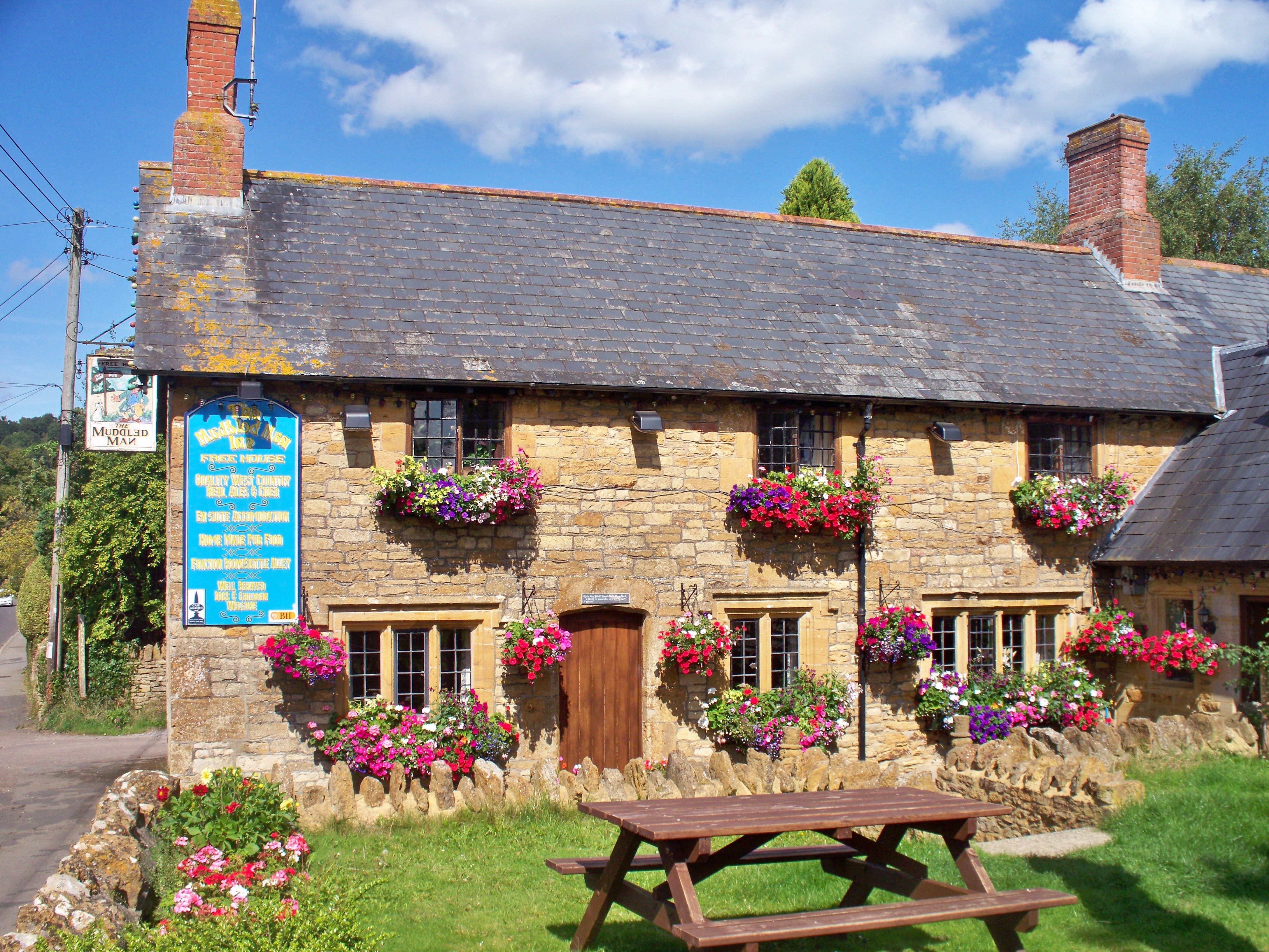 The Muddled Man Inn-官方