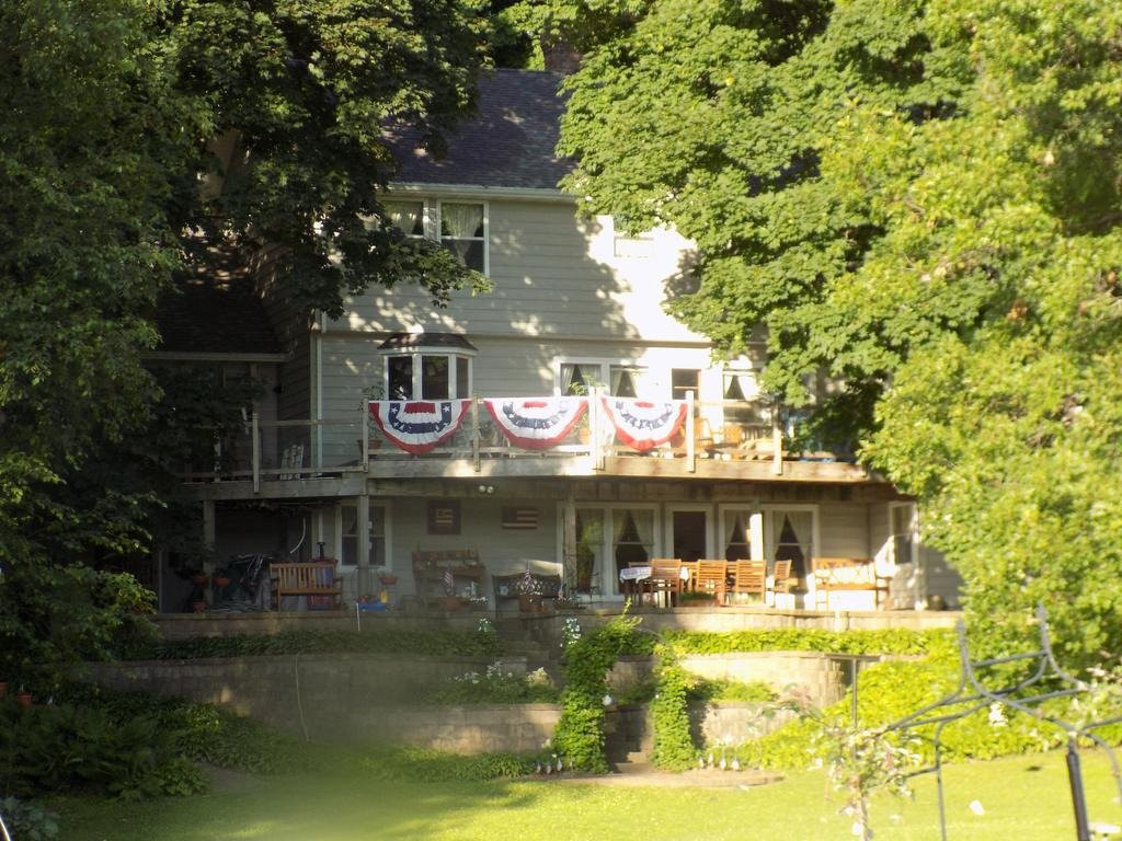 StoneWall House