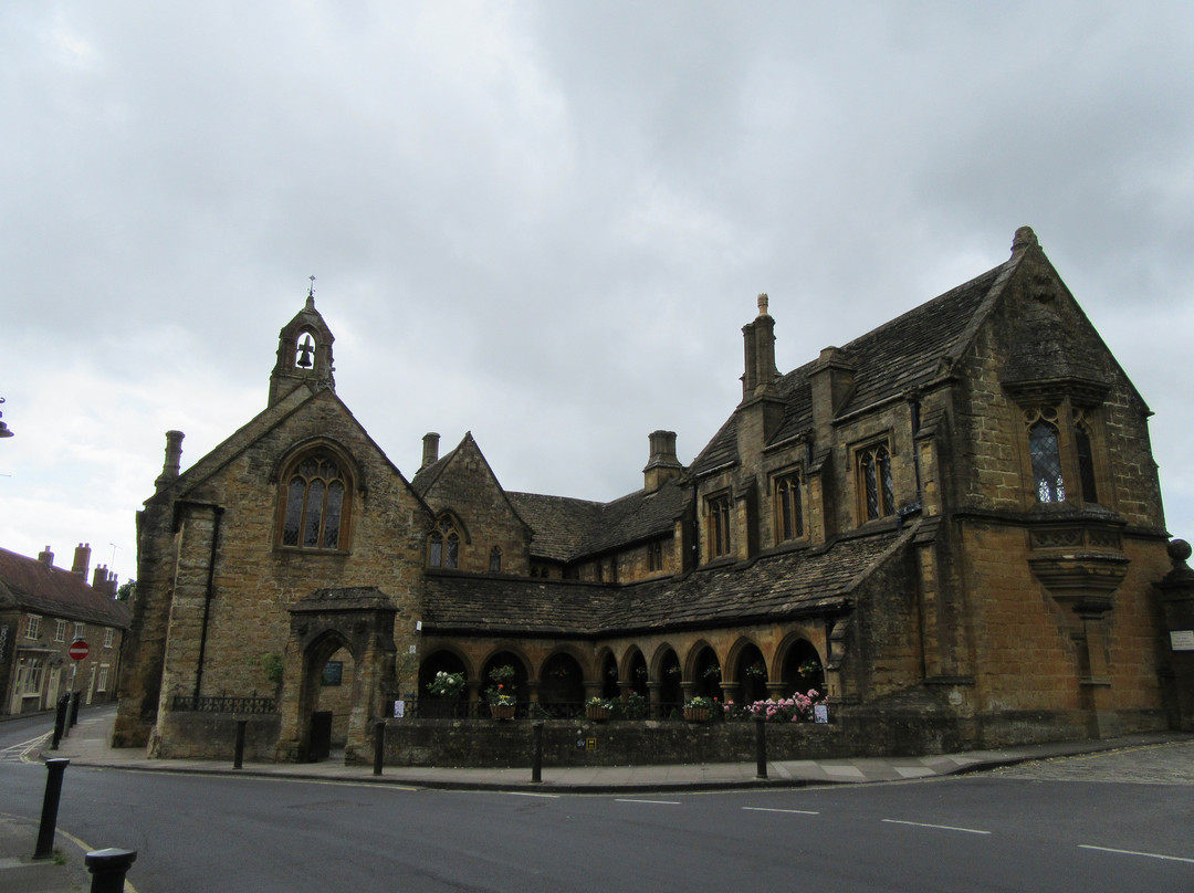 Almshouses of St John景点图片