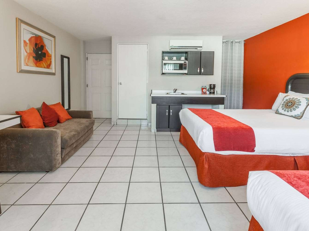 Howard Johnson Leon Avenida主图