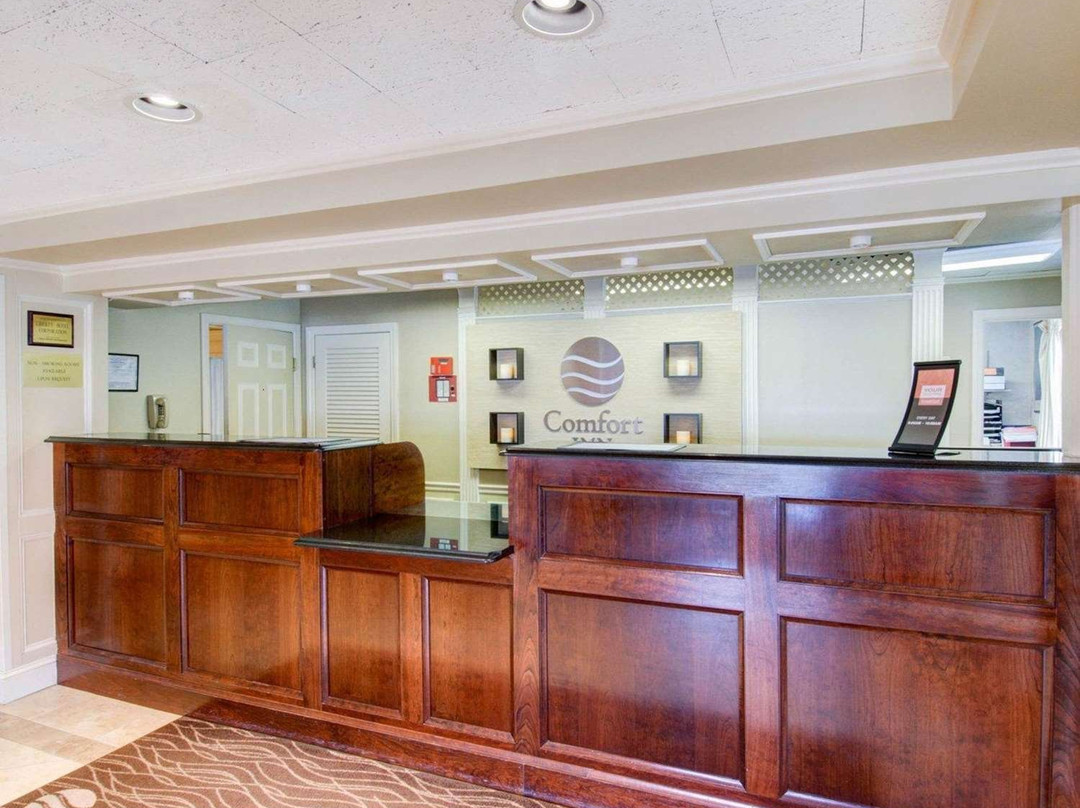 Comfort Inn Foxboro Mansfield主图