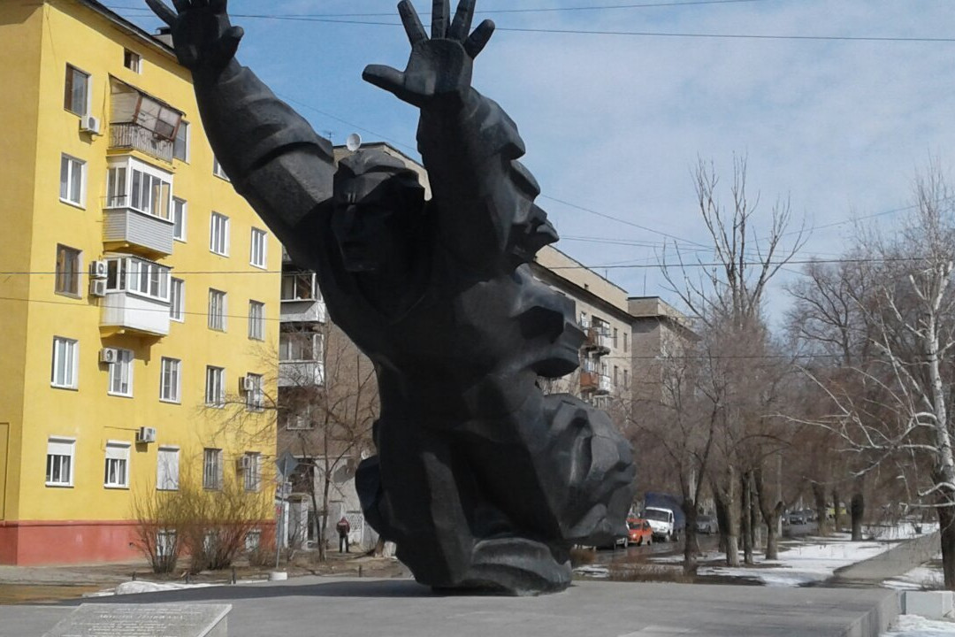 Monument to Mikhail Panikakha景点图片