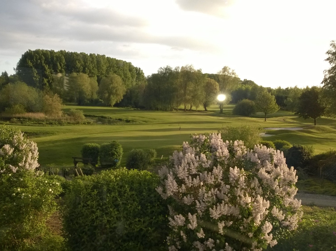 Arras Golf Club景点图片