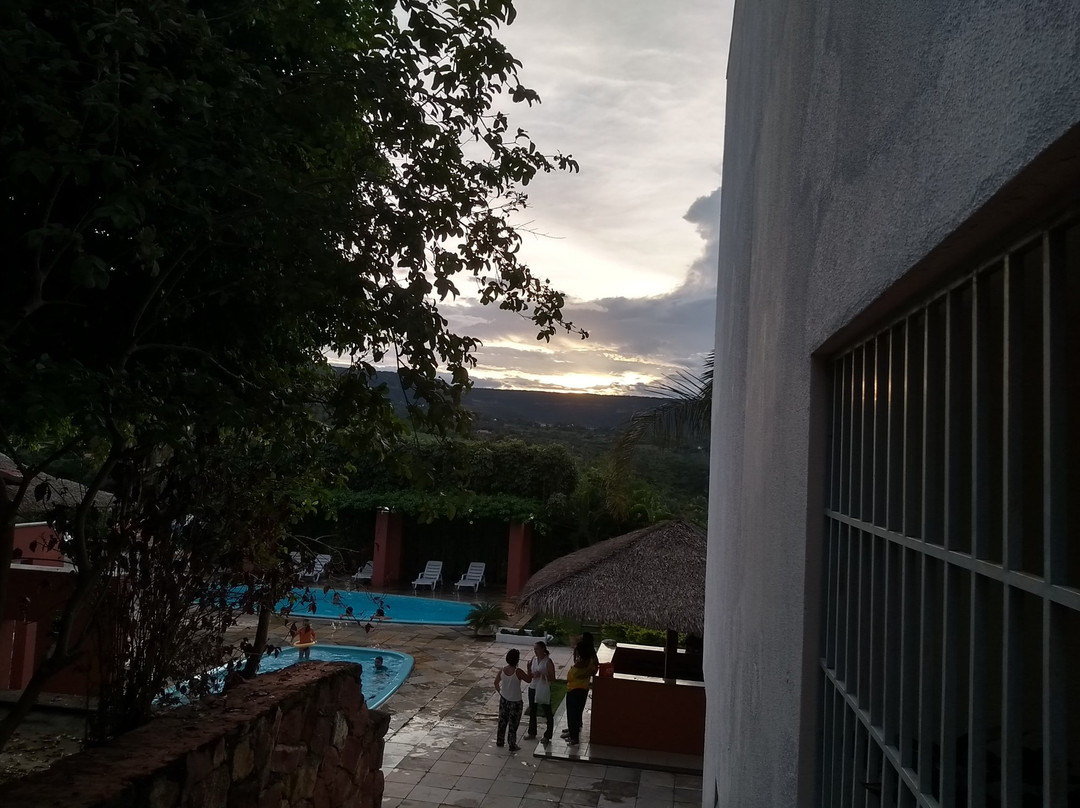 Hotel Encosta Da Serra主图