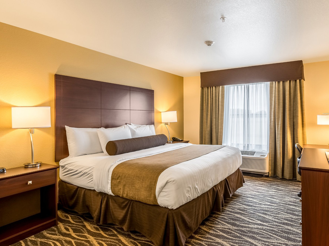 Cobblestone Hotel and Suites Hartford主图