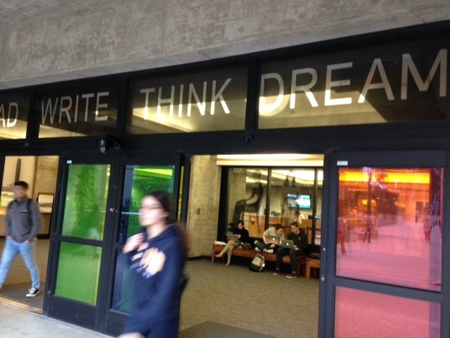 Geisel Library-拉荷亚必去景点