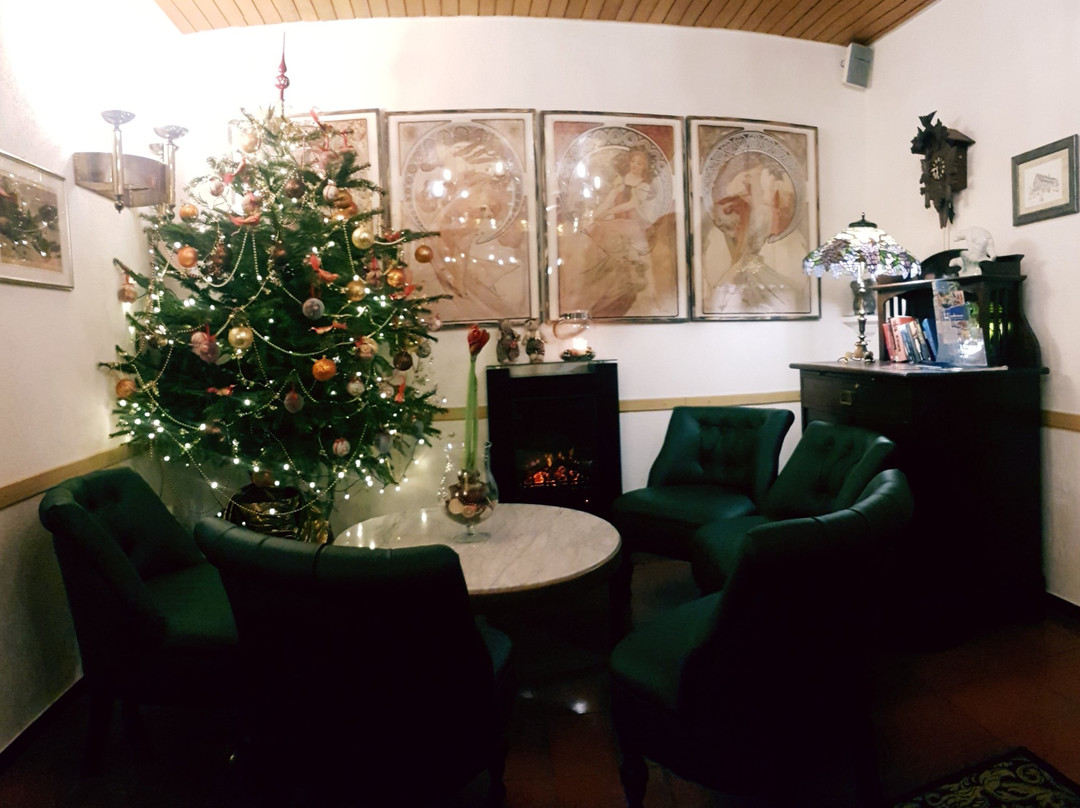 戴安娜酒店主图