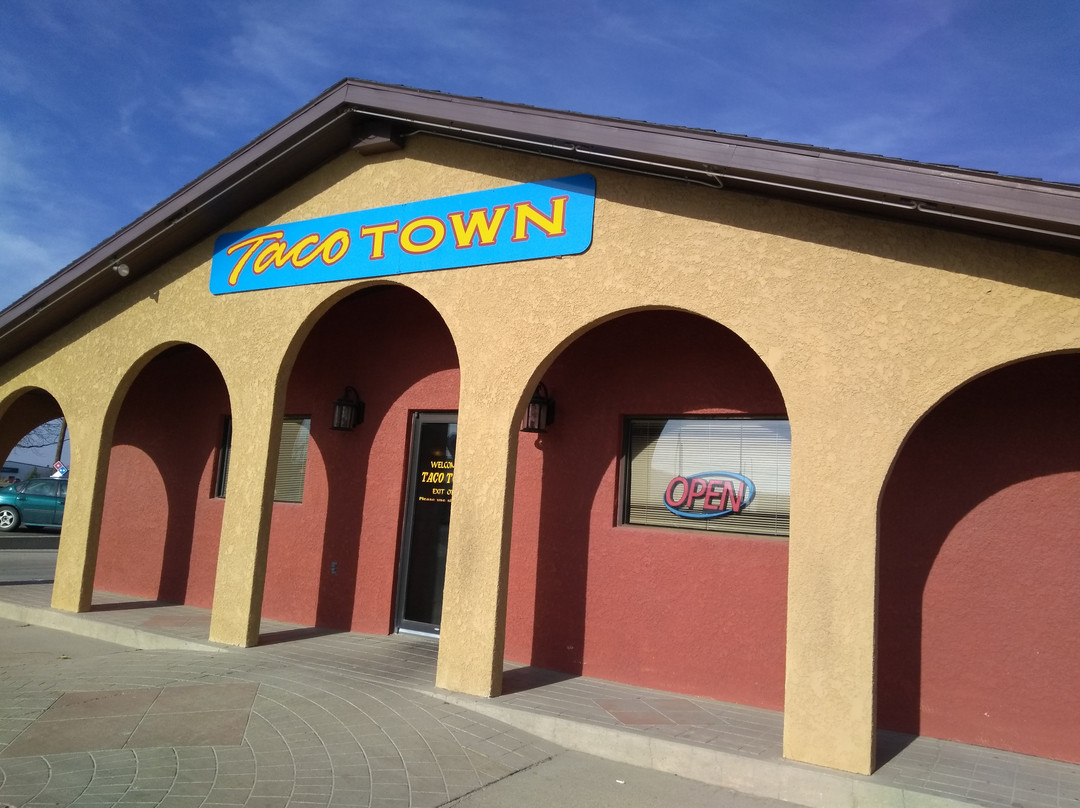 Morrill餐馆和美食-Taco Town