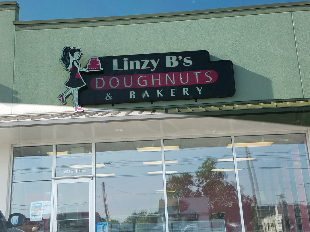 Seymour餐馆和美食-Linzy B's Bakery