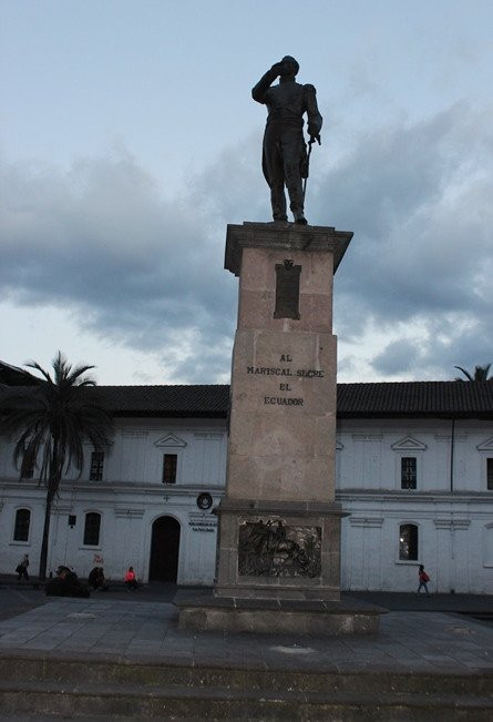 Monumento al Mariscal Sucre景点图片
