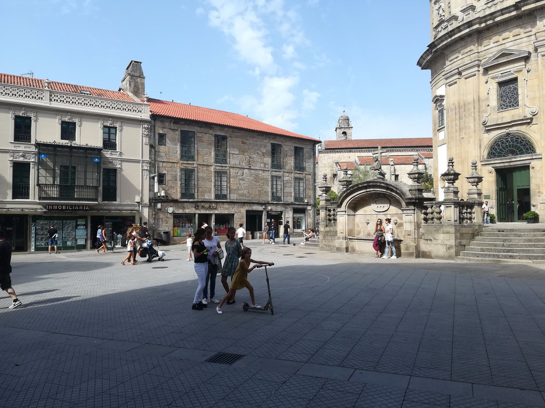 Plaza de la Peregrina景点图片