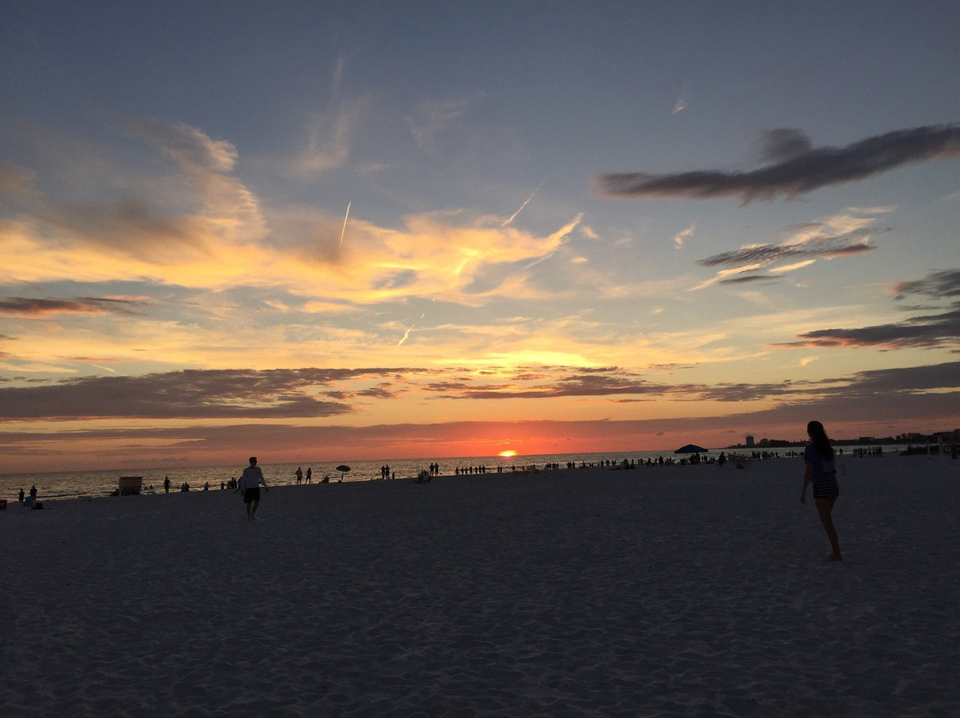 Crescent Tower Beachfront