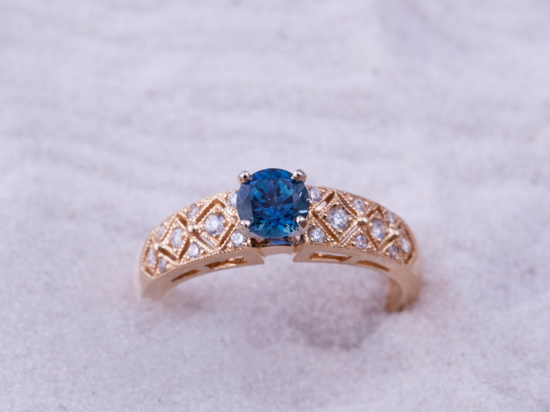 Sapphire Gallery景点图片